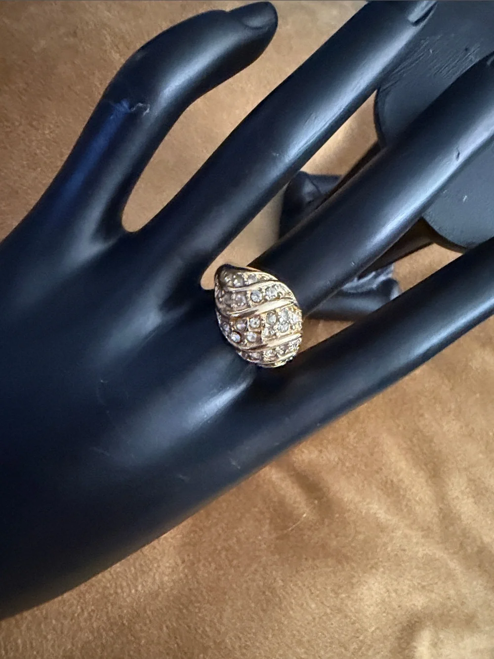 SZ 7.5 18 K Gold HGE Dome Costume Cocktail Ring -with 5 rows of CZ or Rhinestone